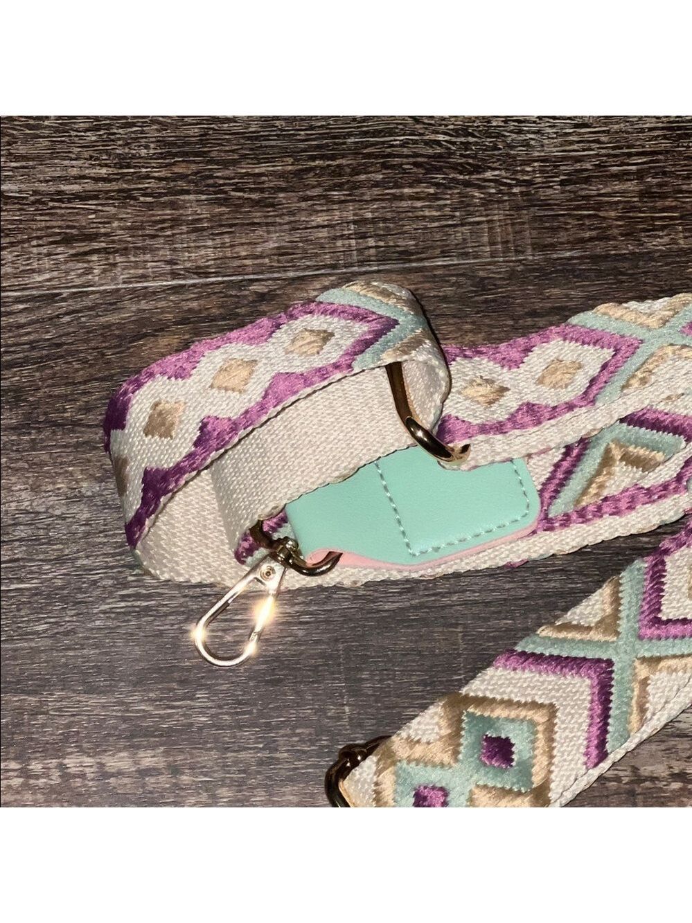 Universal Multicolor Geometric Strap - Picture 4 of 4